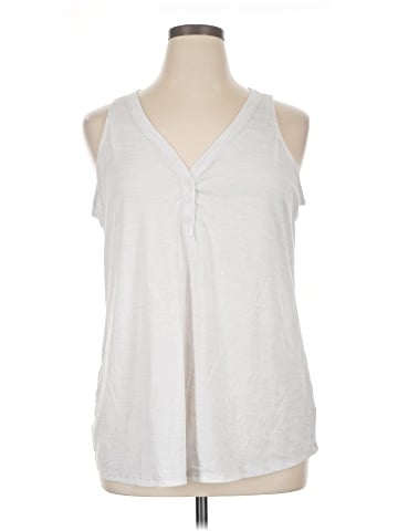 Torrid Sleeveless T-Shirt (view 1)
