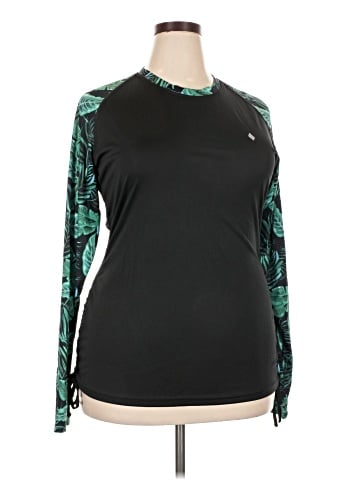 Santiny Long Sleeve T-Shirt (view 1)