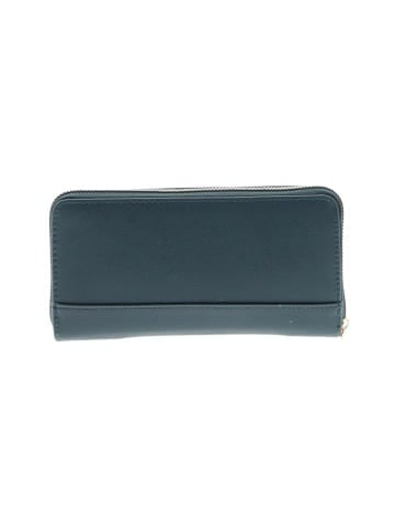 Unbranded Wallet (view 2)