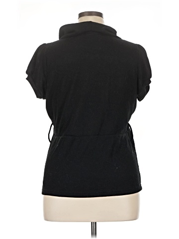 One Step Up Short Sleeve Top (view 2)