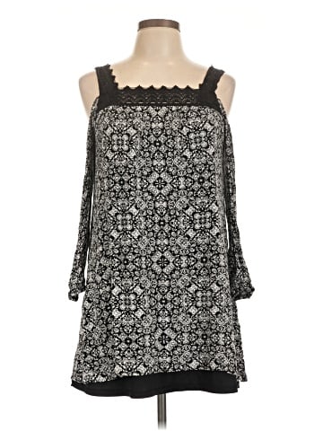 Xhilaration Casual Dress (view 1)