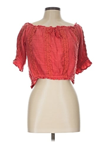 American Eagle Outfitters Short Sleeve Blouse (view 1)