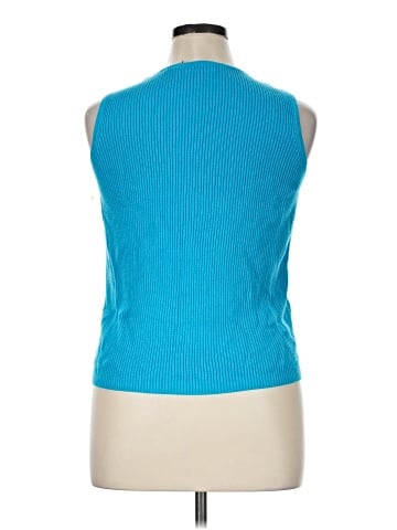Croft & Barrow Sweater Vest (view 2)