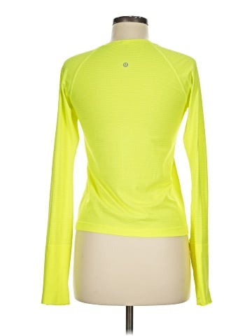 Lululemon Athletica Long Sleeve T-Shirt (view 2)
