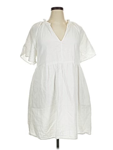 Old Navy Casual Dress (view 1)