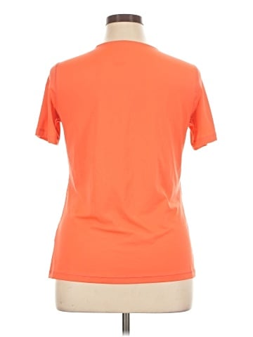 Nike Active T-Shirt (view 2)