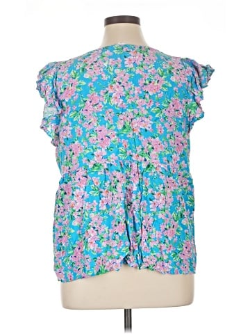 Emily Wonder Sleeveless Blouse (view 2)