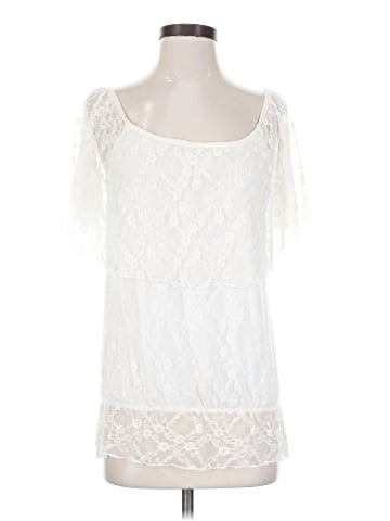 Studio Y Short Sleeve Top (view 1)