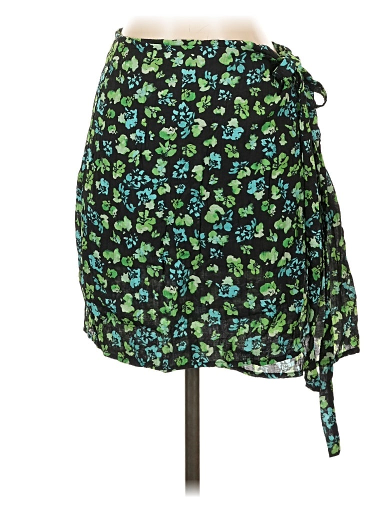Pre-owned Noisy May Casual Skirt In Green