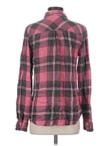 Maurices Long Sleeve Button-Down Shirt (view 2)