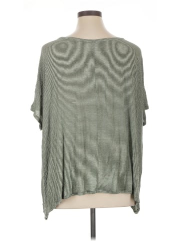 American Eagle Outfitters 3/4 Sleeve T-Shirt (view 2)