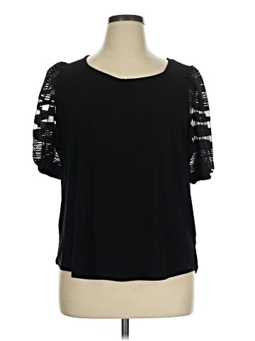 Love Scarlett Short Sleeve Top (view 1)