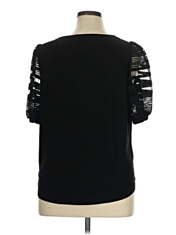 Love Scarlett Short Sleeve Top (view 2)