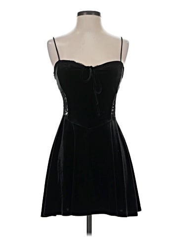 Urban Outfitters Cocktail Dress (view 1)