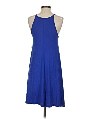 Old Navy Casual Dress (view 2)