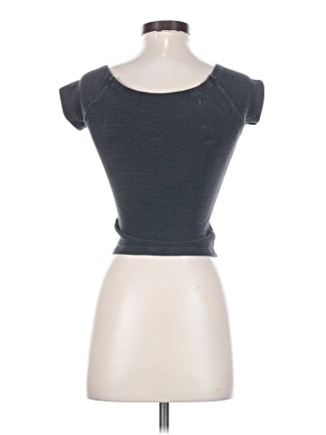 Unbranded Sleeveless T-Shirt (view 2)