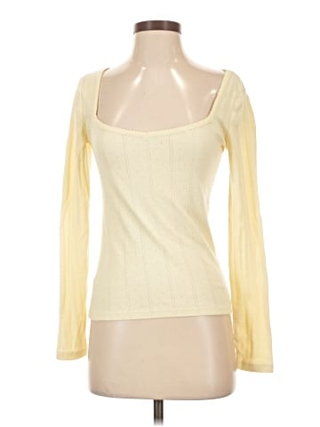 Ann Taylor LOFT 3/4 Sleeve T-Shirt (view 1)