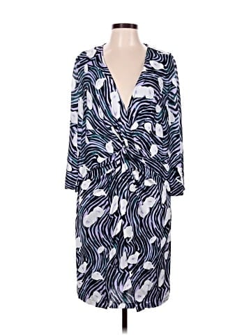 Diane von Furstenberg Casual Dress (view 1)
