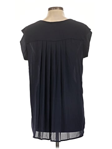 Pleione Short Sleeve Blouse (view 2)