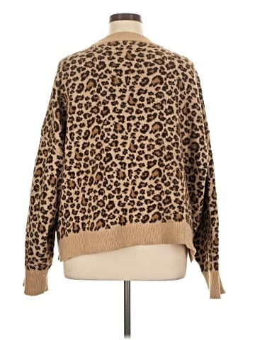 American Eagle Outfitters Pullover Sweater (view 2)