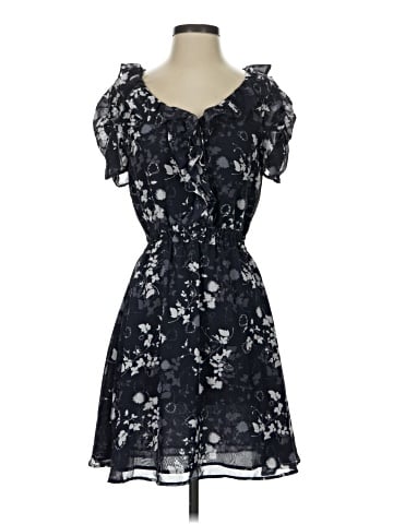 Gap Outlet Casual Dress (view 1)