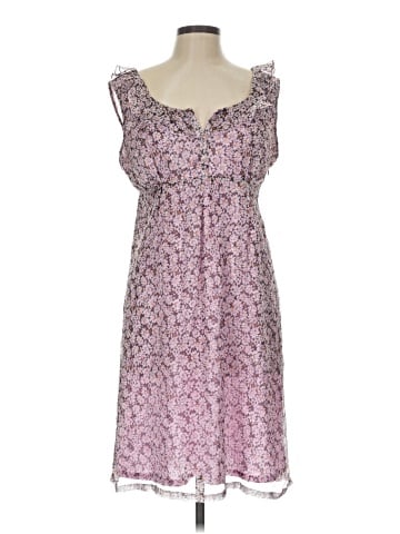 Kristin Davis Casual Dress (view 1)
