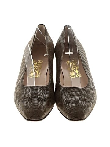 Salvatore Ferragamo Pumps (view 2)