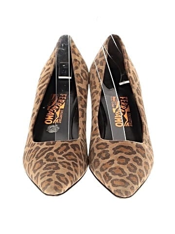 Salvatore Ferragamo Pumps (view 2)