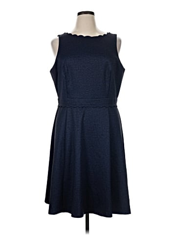 Elle Casual Dress (view 1)