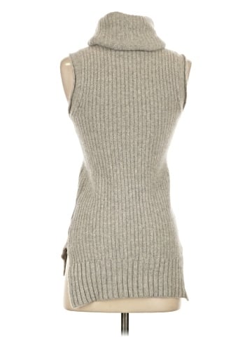 Saks Fifth Avenue Casual Dress (view 2)