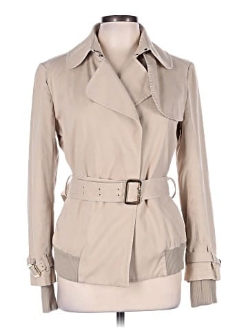 Burberry Trenchcoat (view 1)