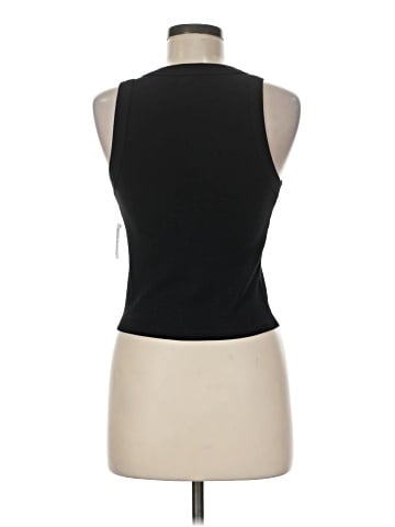 Old Navy Sleeveless T-Shirt (view 2)