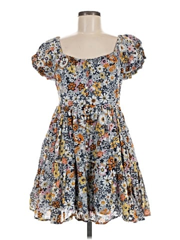 American Eagle Outfitters Casual Dress (view 1)