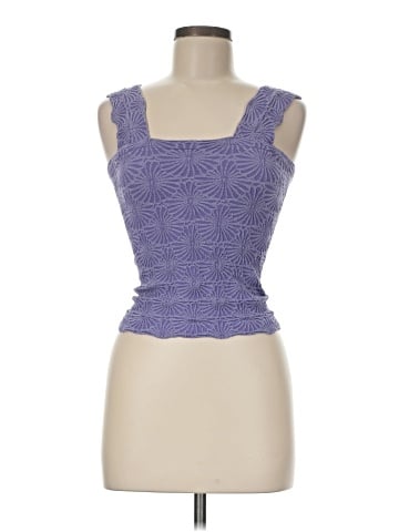 Unbranded Sleeveless Top (view 1)