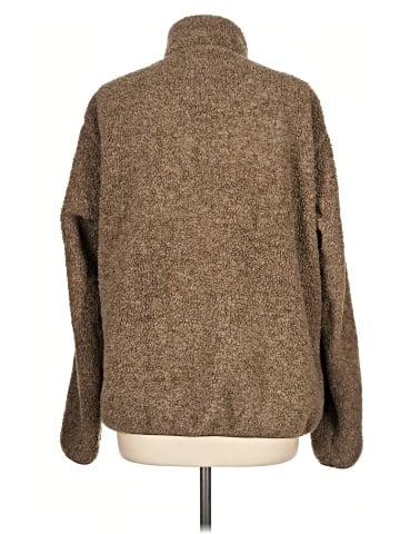 Uniqlo Fleece (view 2)