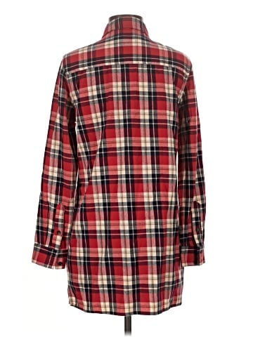 Forever 21 Long Sleeve Button-Down Shirt (view 2)