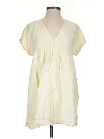 Urban Outfitters Casual Dress (view 1)