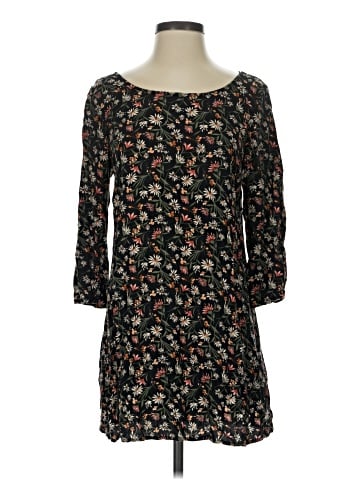 Forever 21 Casual Dress (view 1)