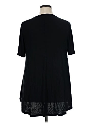 Lane Bryant Short Sleeve T-Shirt (view 2)