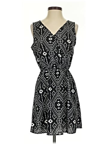 Xhilaration Casual Dress (view 1)