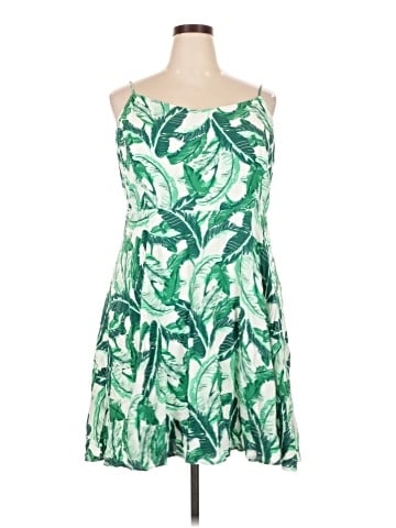 Old Navy Casual Dress (view 1)
