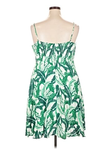 Old Navy Casual Dress (view 2)