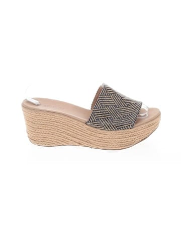 Chocolat Blu Wedges (view 1)