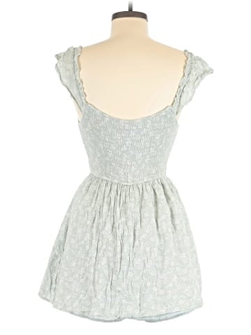 Hollister Casual Dress (view 2)