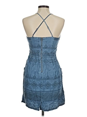 American Eagle Outfitters Casual Dress (view 2)