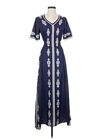 Alice + Olivia Casual Dress (view 1)