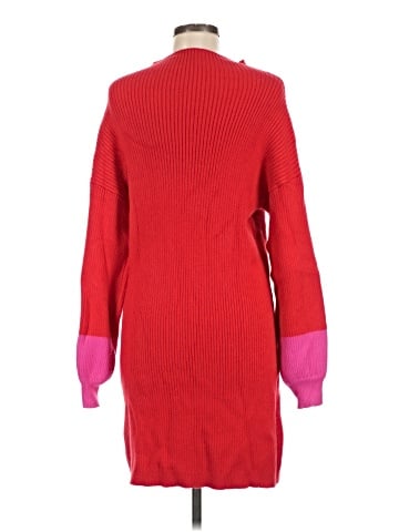 Line & Dot Turtleneck Sweater (view 2)