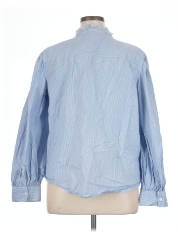 St. John's Bay Long Sleeve Button-Down Shirt (view 2)