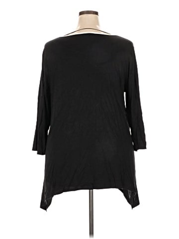 Cable & Gauge 3/4 Sleeve Blouse (view 2)