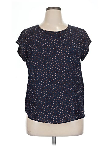Lily White Short Sleeve Top (view 1)